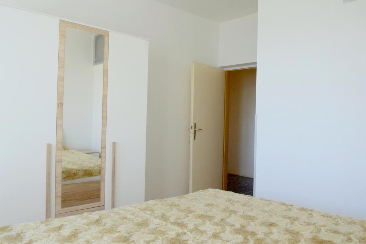 Sunset Apartment Kampor Kültér fotó
